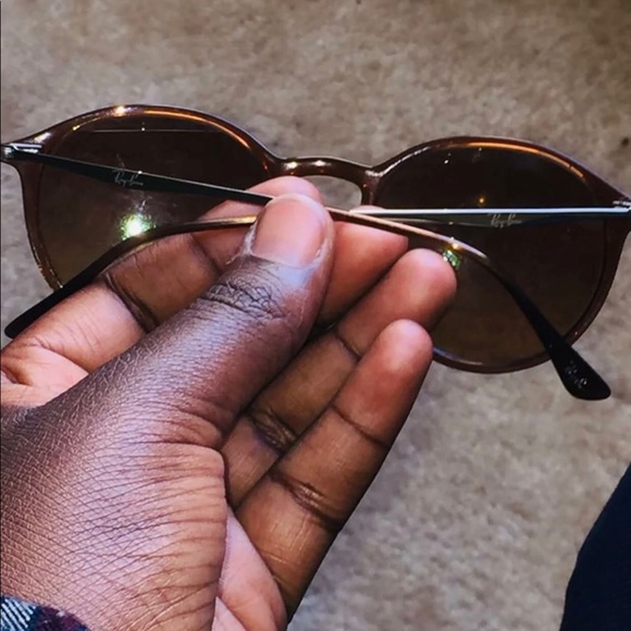 Ray-Ban suglasses! - Picture 3 of 5